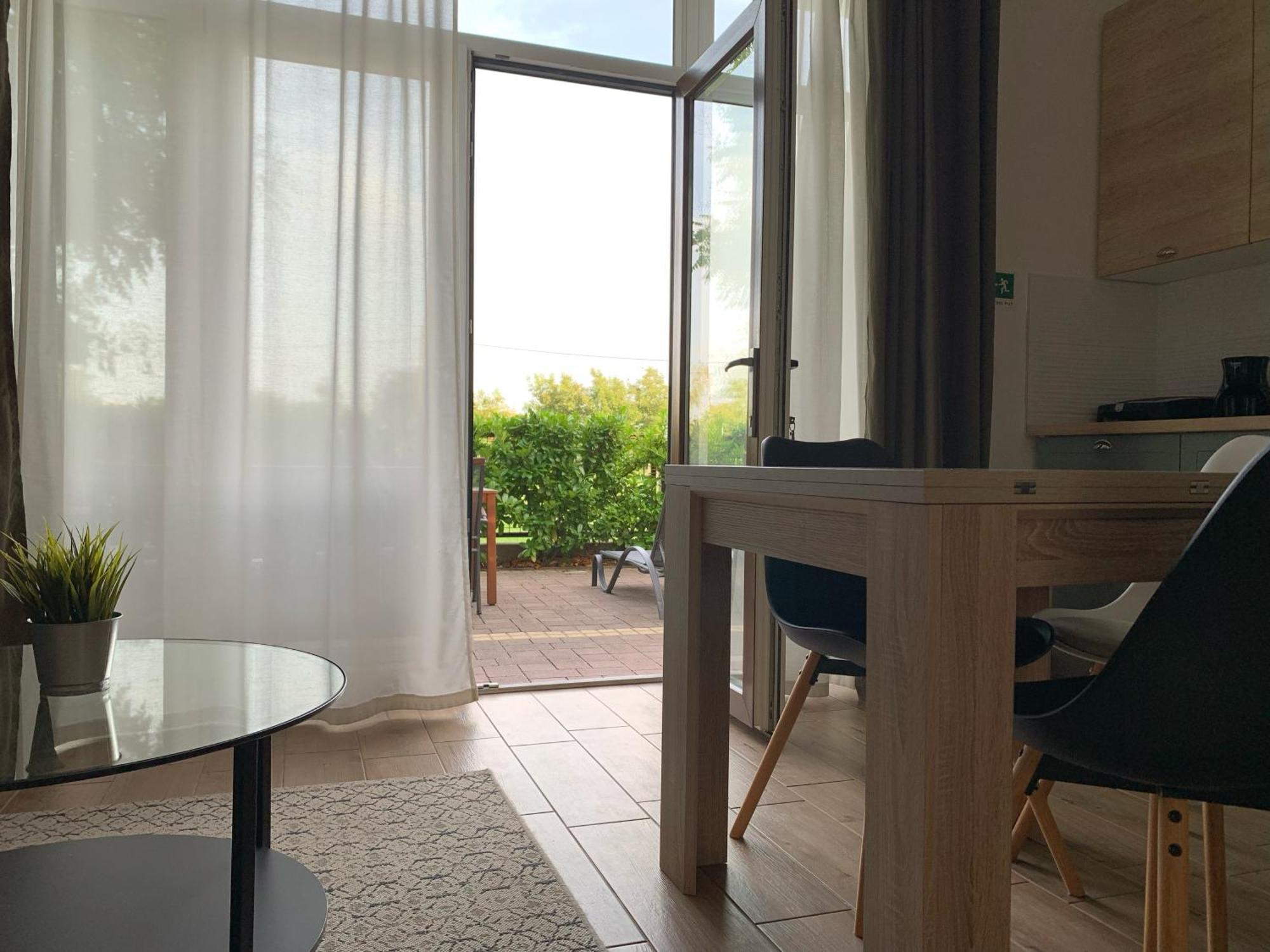 Noar Enjoy Your Stay Oresje Eksteriør bilde
